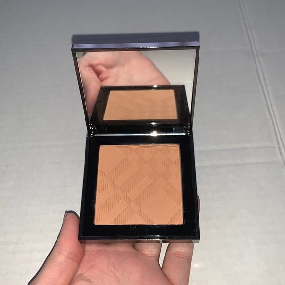 Burberry Natural Bronzer Palette - Picture 1 of 3